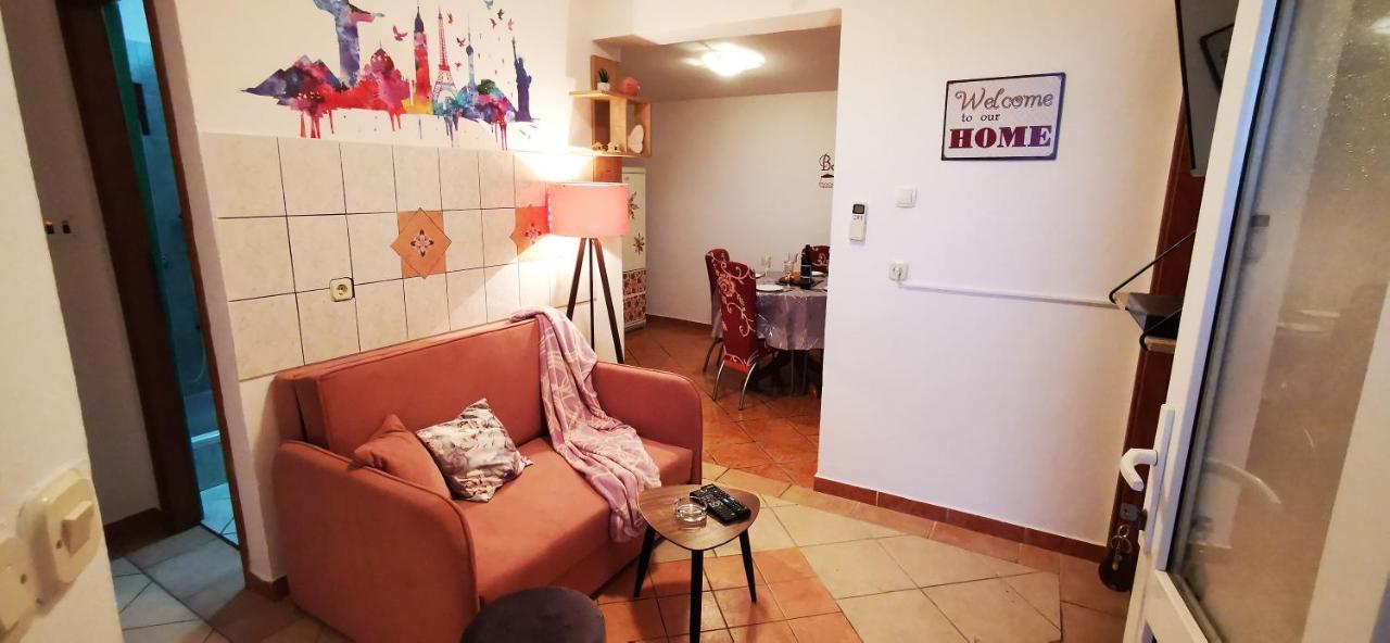 Apartmani Marija Kolan Bagian luar foto