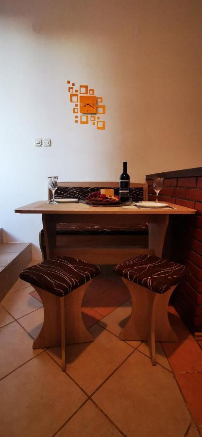 Apartmani Marija Kolan Bagian luar foto