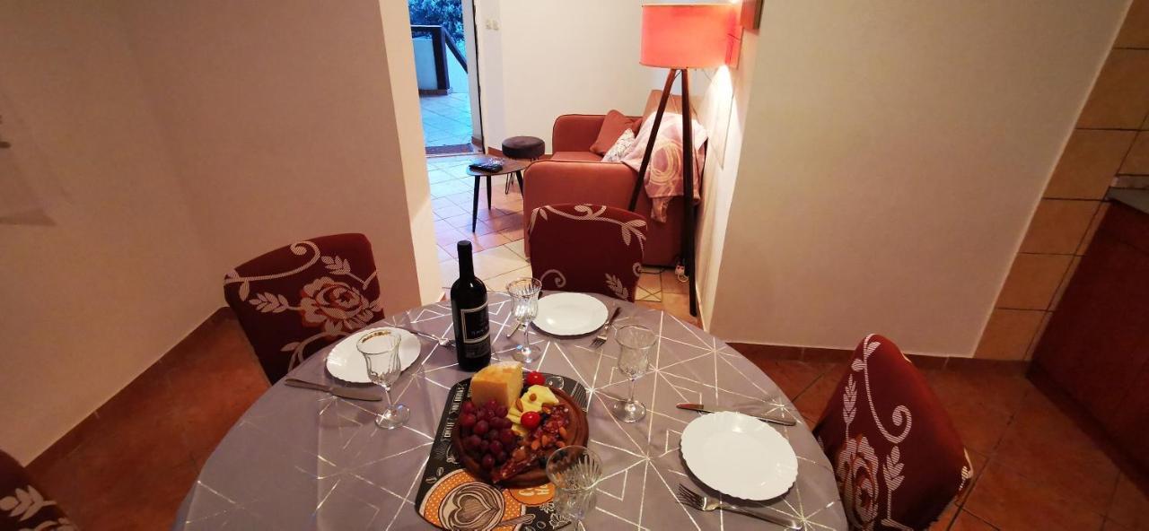 Apartmani Marija Kolan Bagian luar foto